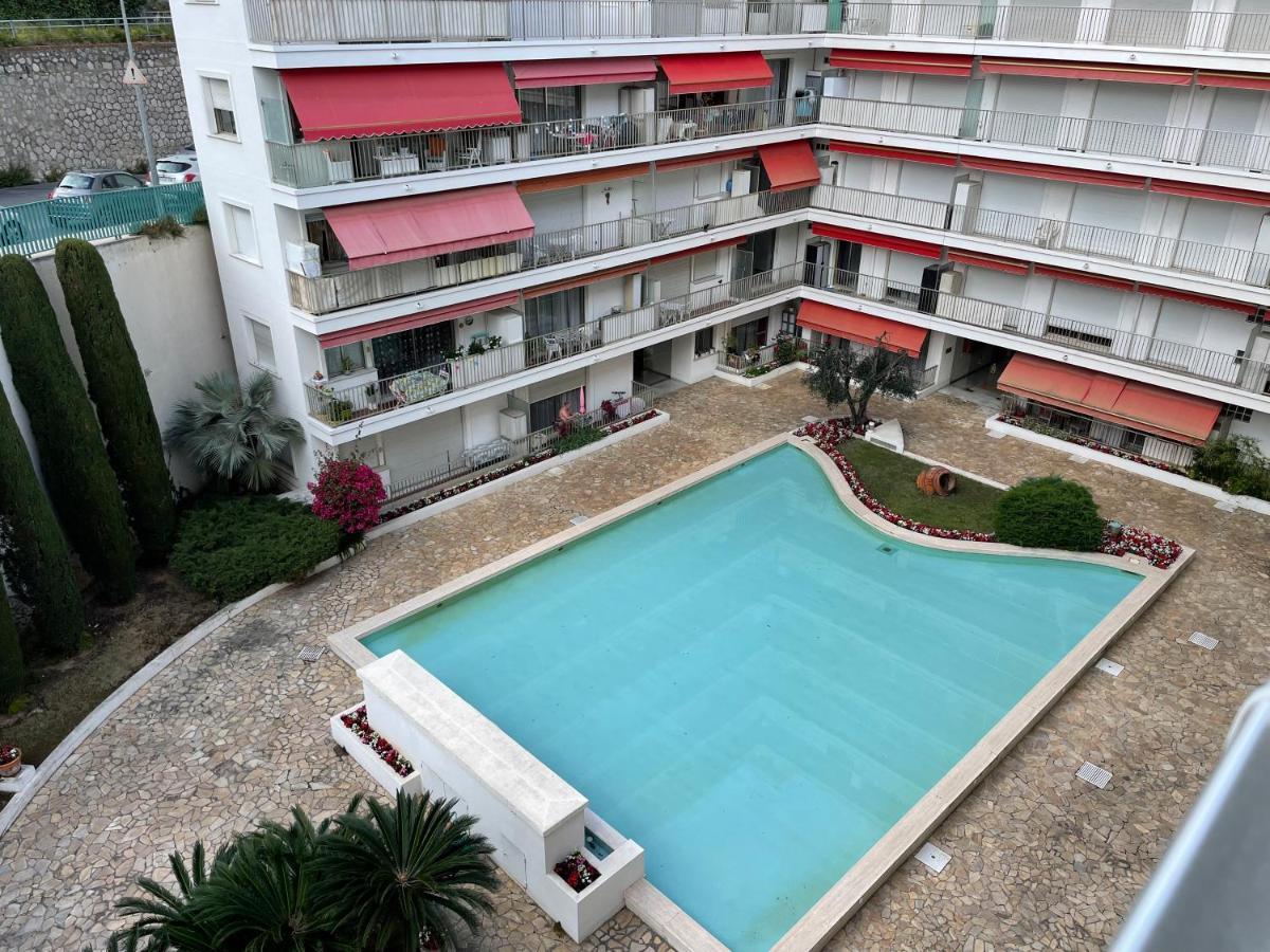 La Room: Seaside Apartment + Terrace + Parking Menton Luaran gambar